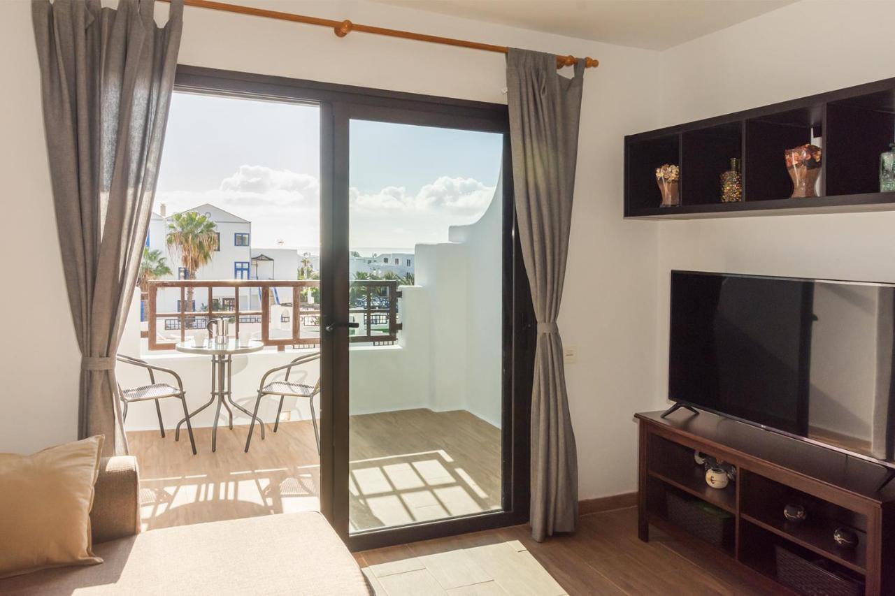 Apartamento Golden Teguise 2 Con Vistas Al Mar Apartment Costa Teguise Bagian luar foto