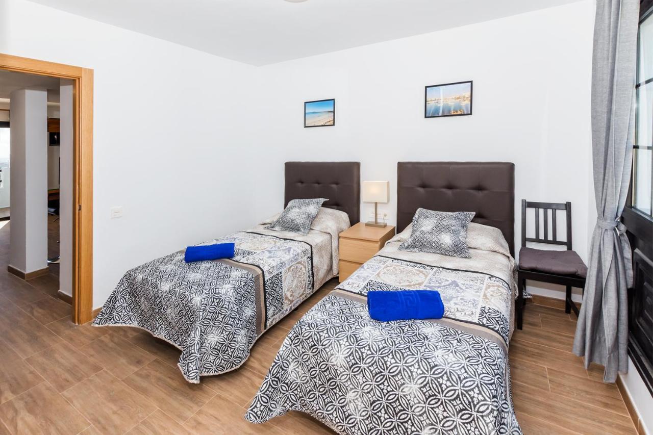 Apartamento Golden Teguise 2 Con Vistas Al Mar Apartment Costa Teguise Bagian luar foto